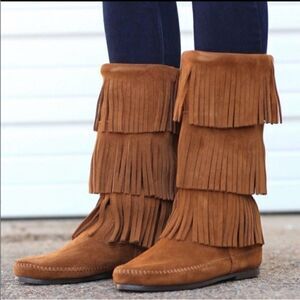 Minnetonka 1638 Calf Hi 3-Layer Fringe Brown Boots size 6